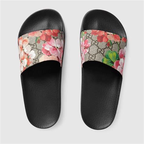 gucci bloom pantoletten|gucci flat sandals for women.